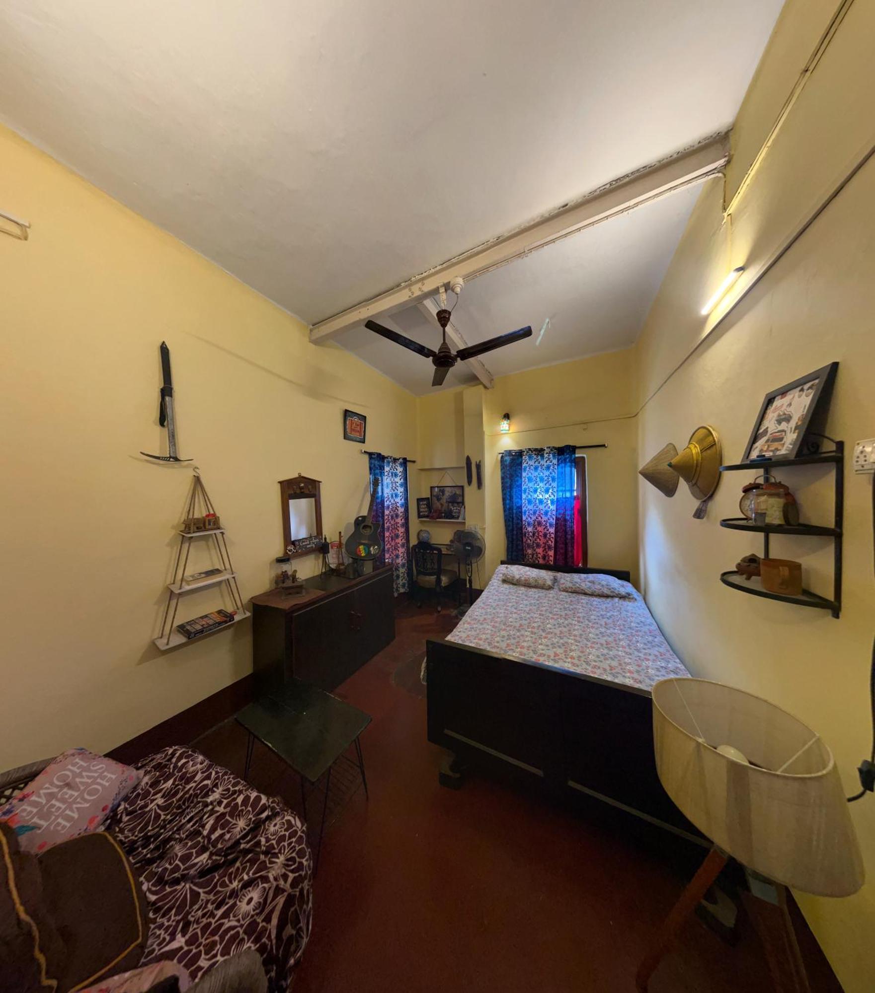Calcutta Backpackers Lägenhet Exteriör bild